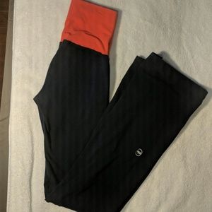 SoLow navy yoga pants